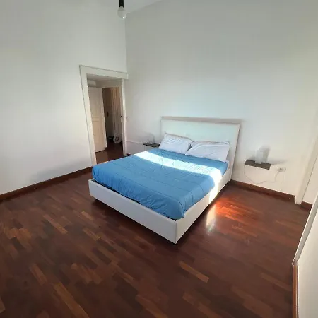 Pensionat Carafa Neapel