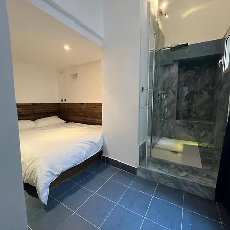 Carafa Guest house