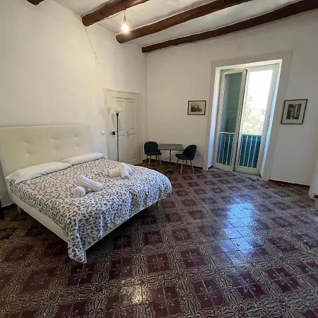 Carafa 3* نابولي